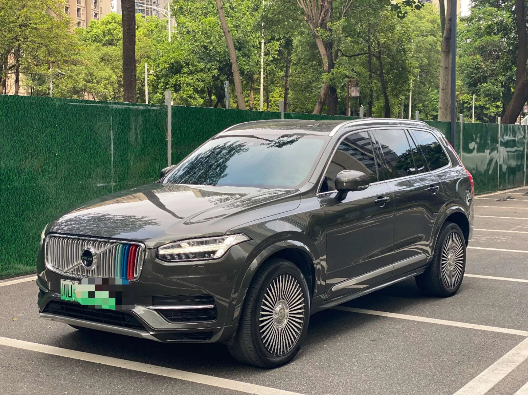 Volvo XC90 PHEV  из Китая