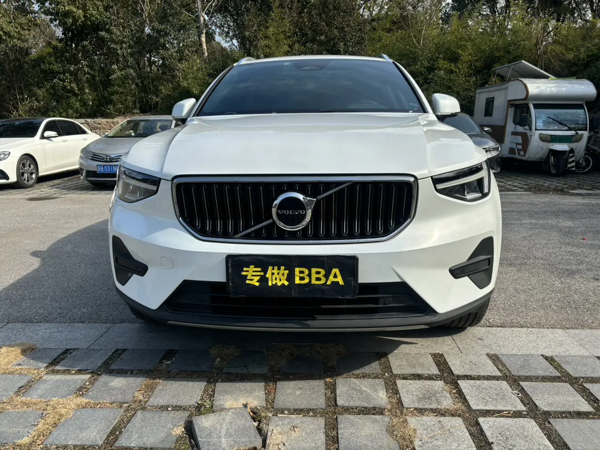 Volvo XC40  из Китая