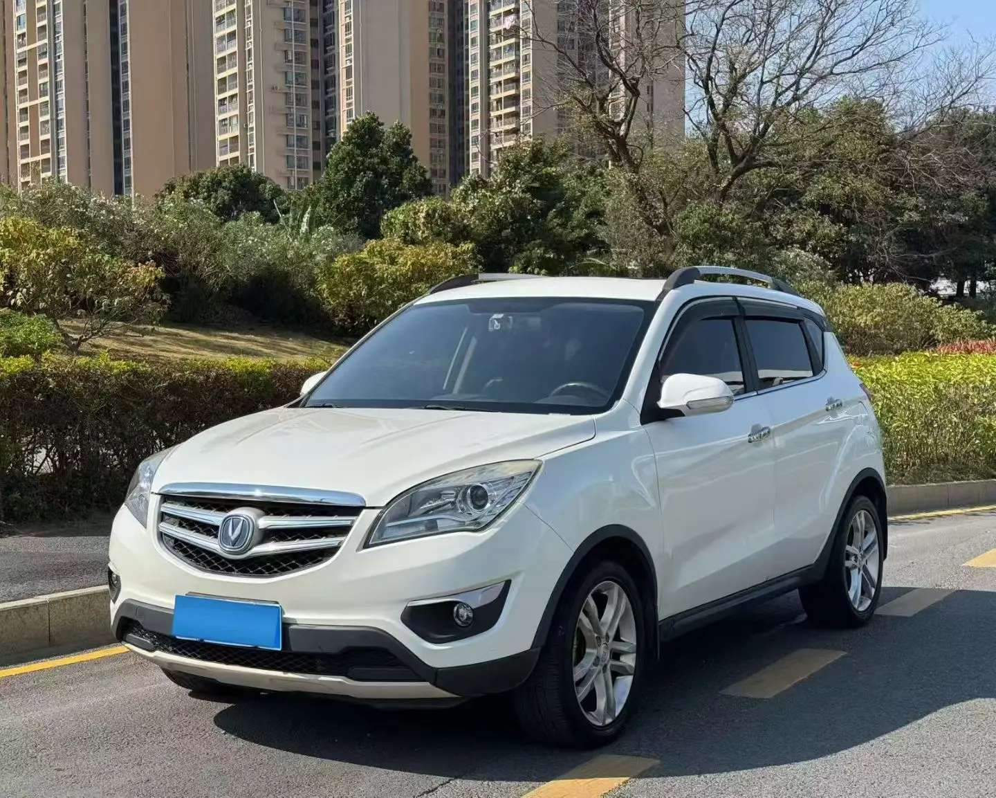 Changan CS35  из Китая