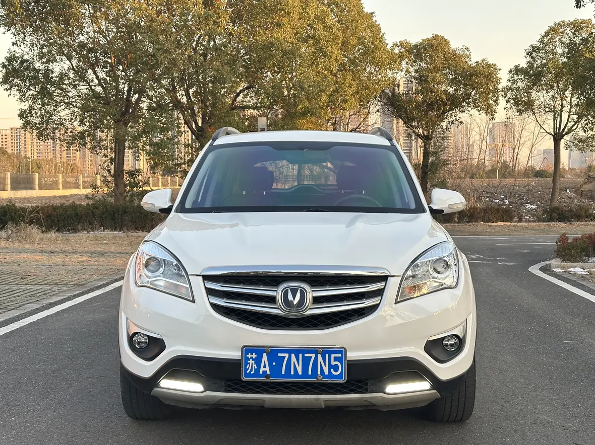 Changan CS35  из Китая