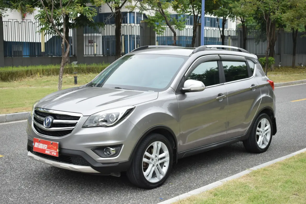 Changan CS35  из Китая
