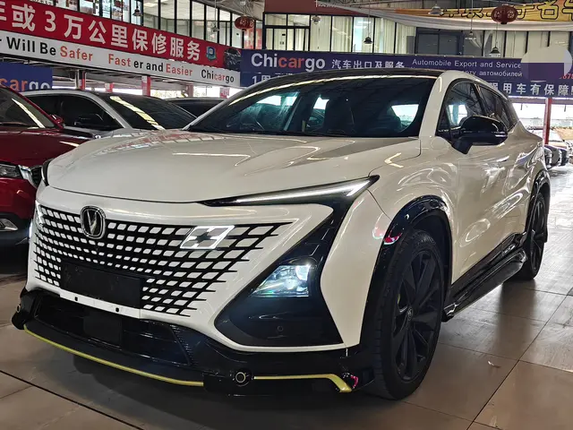 Changan UNI-T  из Китая