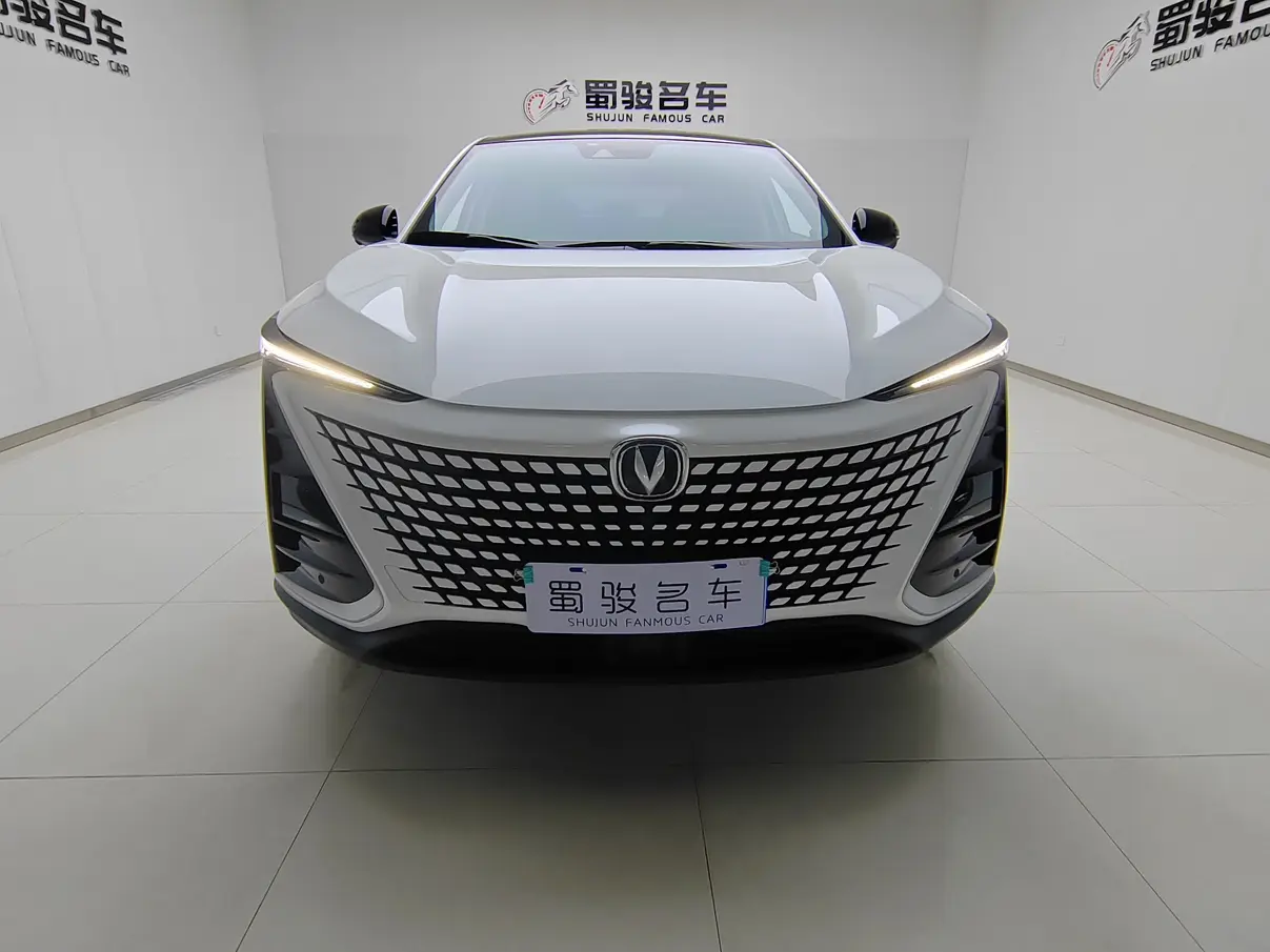 Changan UNI-T  из Китая