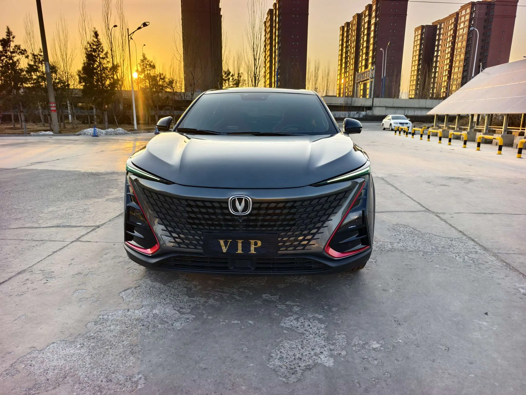 Changan UNI-T  из Китая