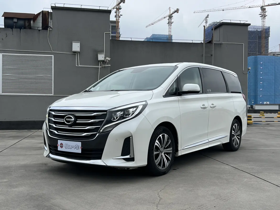 GAC Trumpchi M8  из Китая