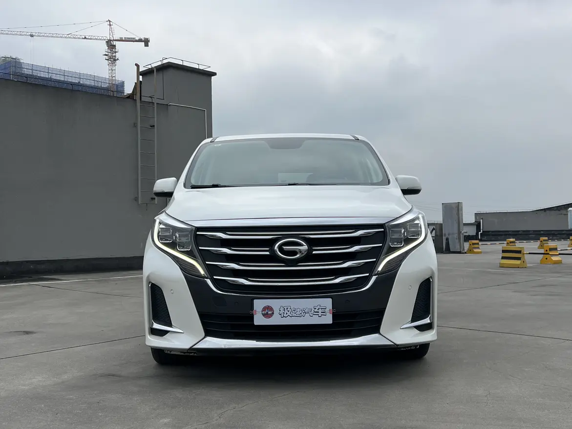 GAC Trumpchi M8  из Китая