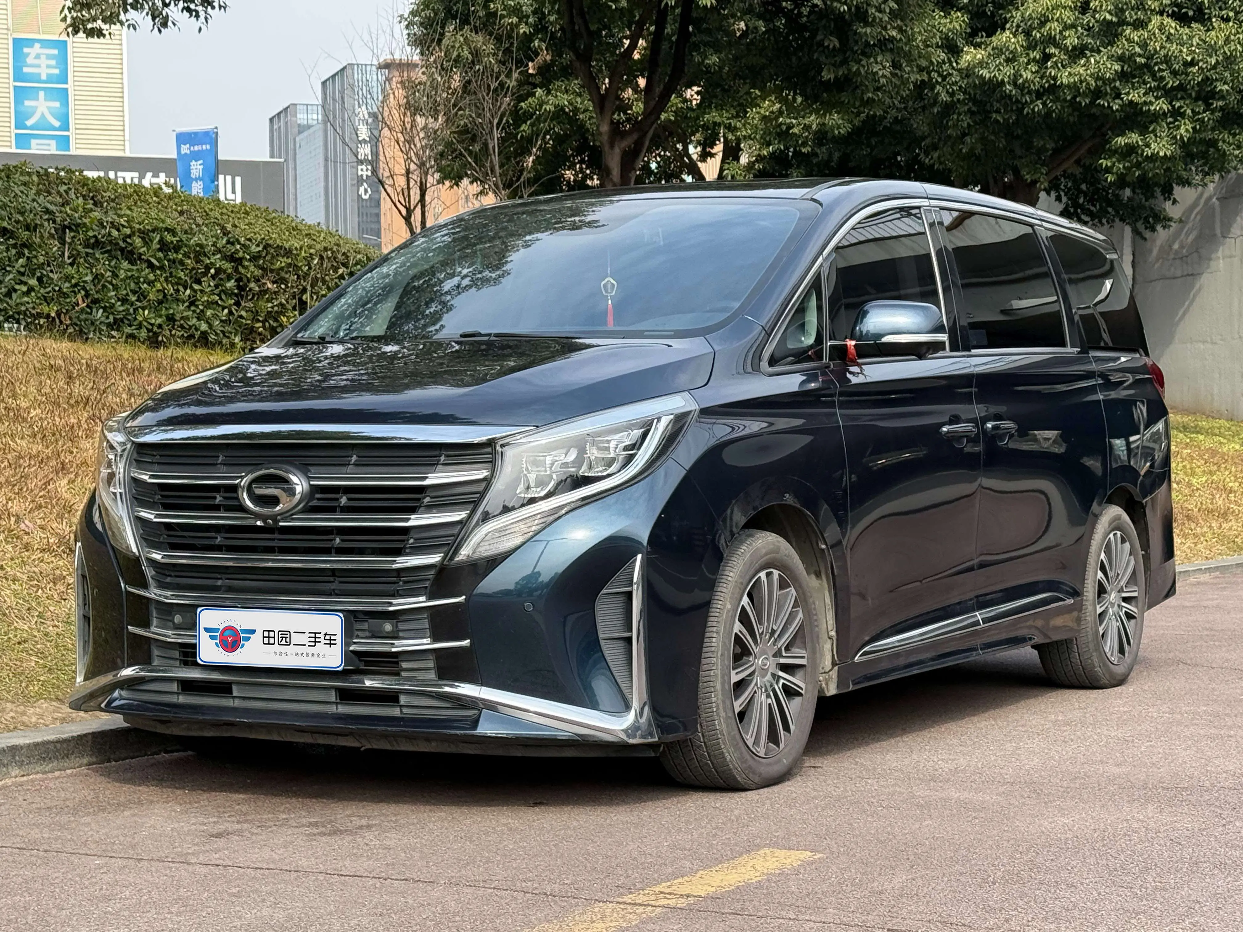 GAC Trumpchi M8  из Китая