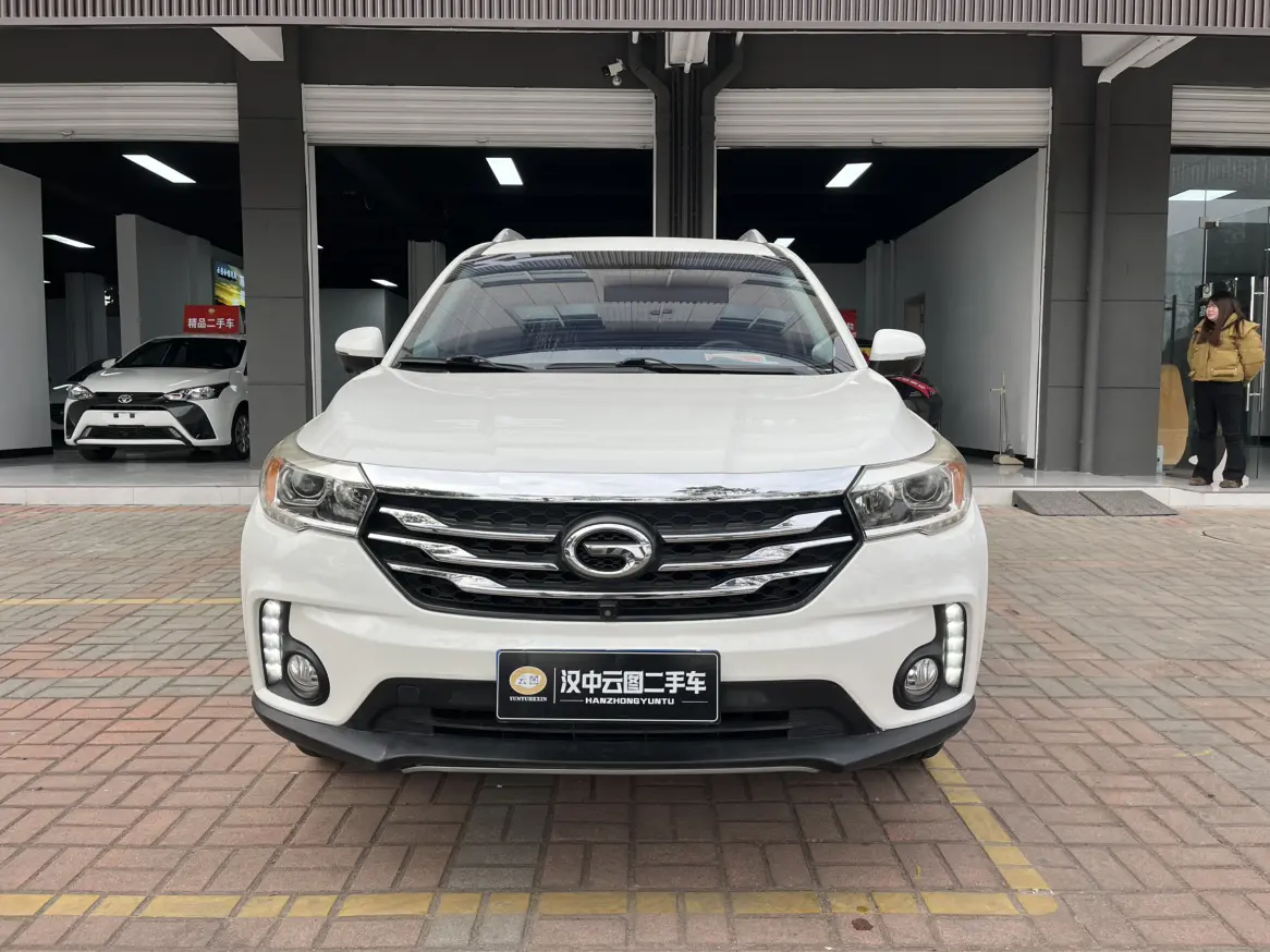 GAC Trumpchi GS4  из Китая