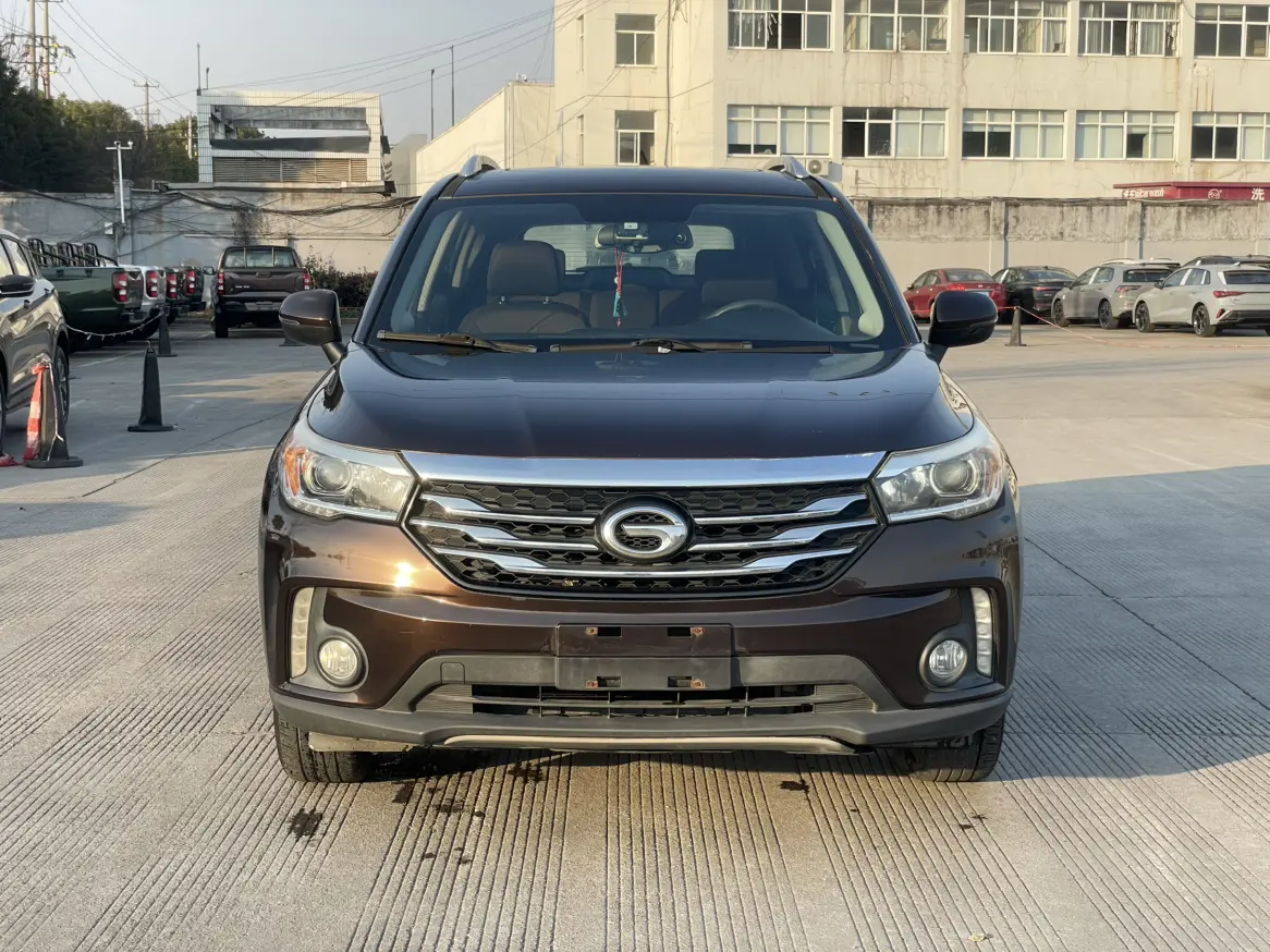 GAC Trumpchi GS4  из Китая