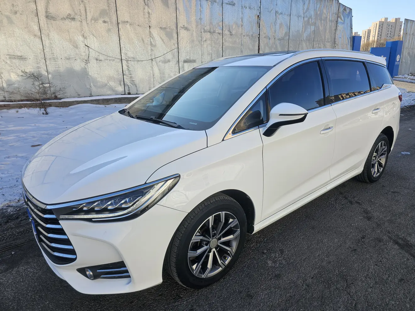 BYD Song MAX  из Китая