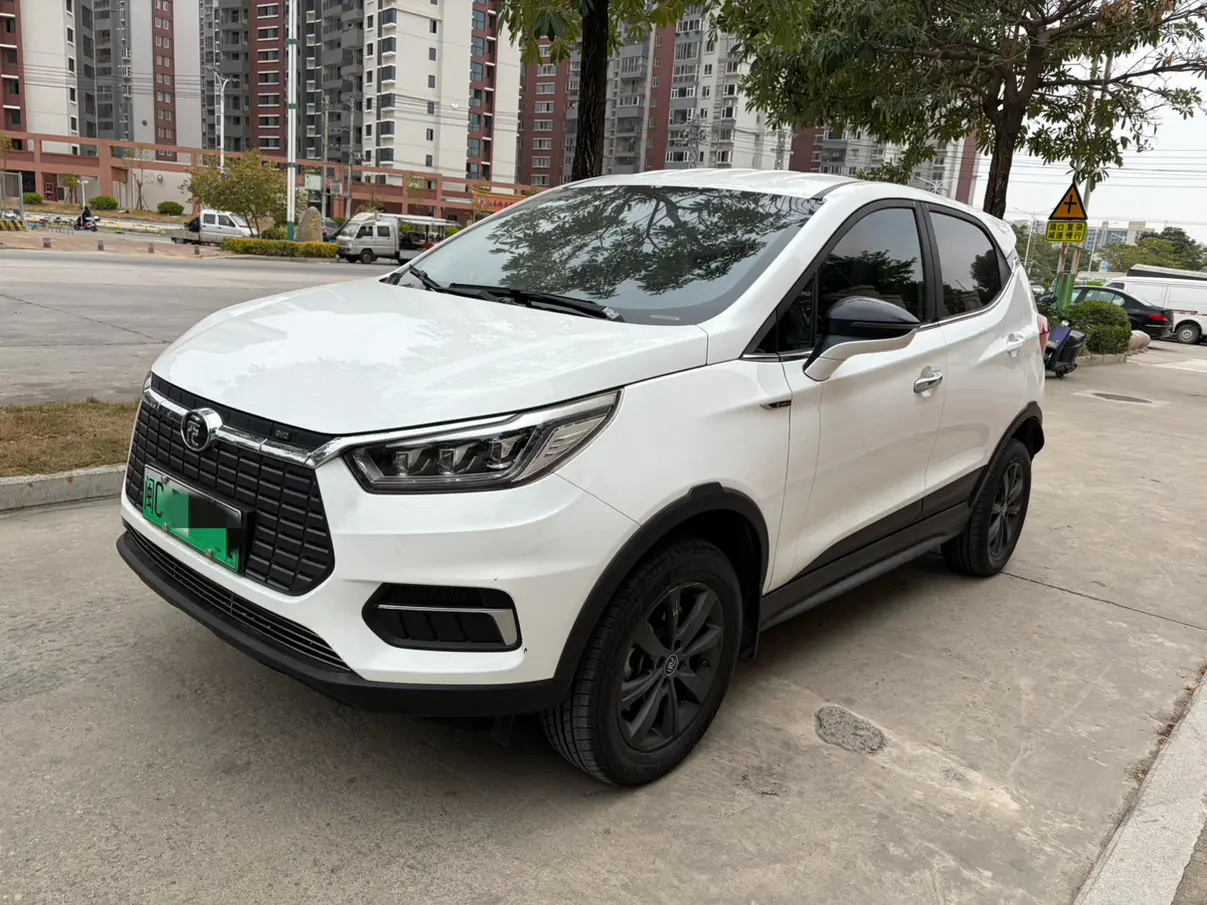 BYD Yuan EV  из Китая
