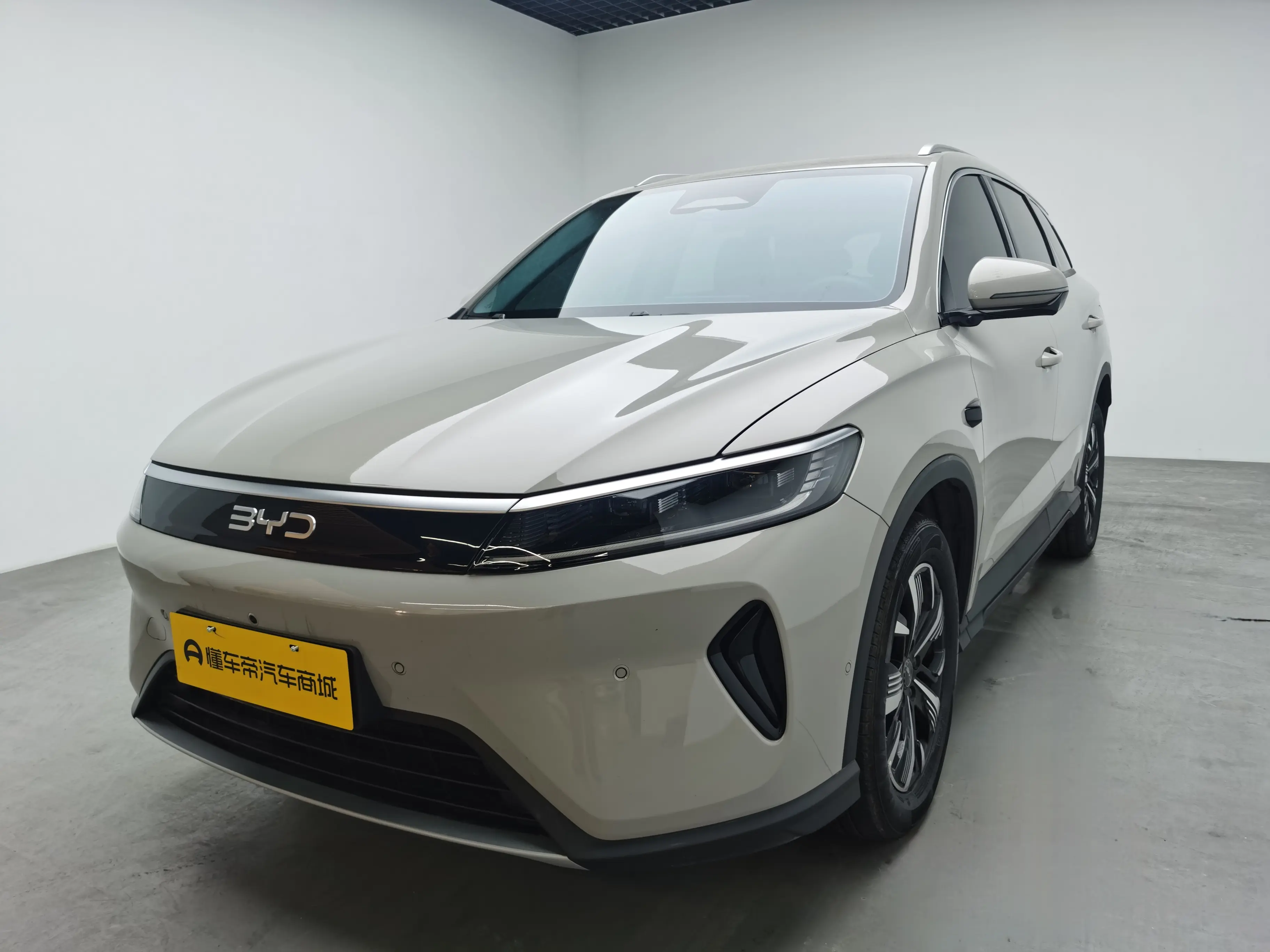 BYD Sea Lion 05DM  из Китая