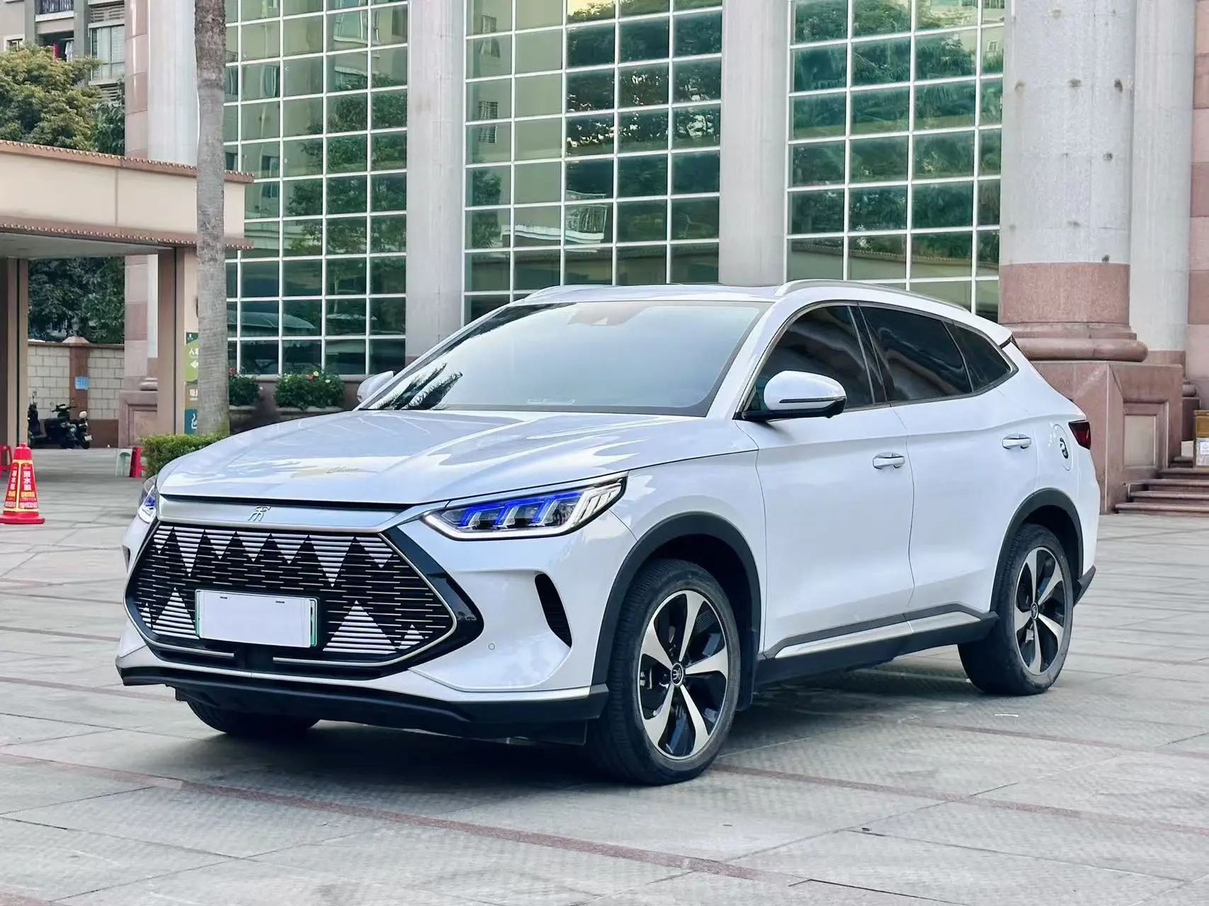 BYD Song PLUS DM  из Китая