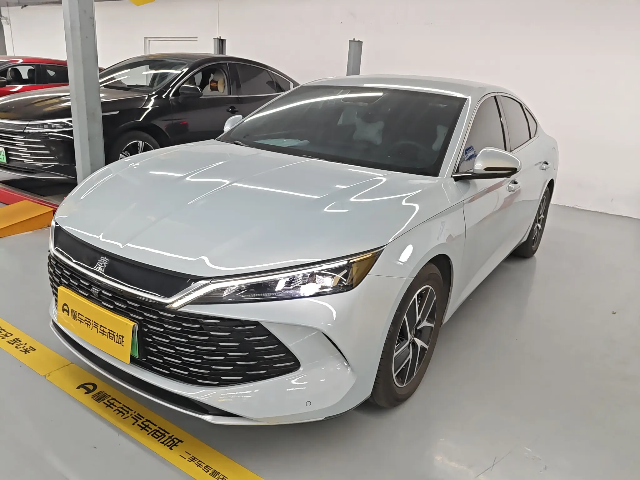 BYD Qin L DM  из Китая