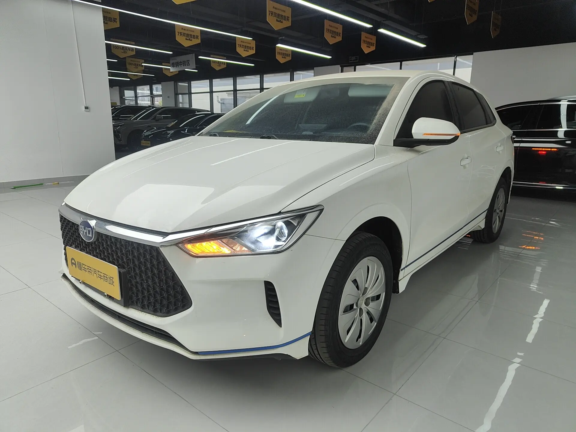 BYD e2  из Китая