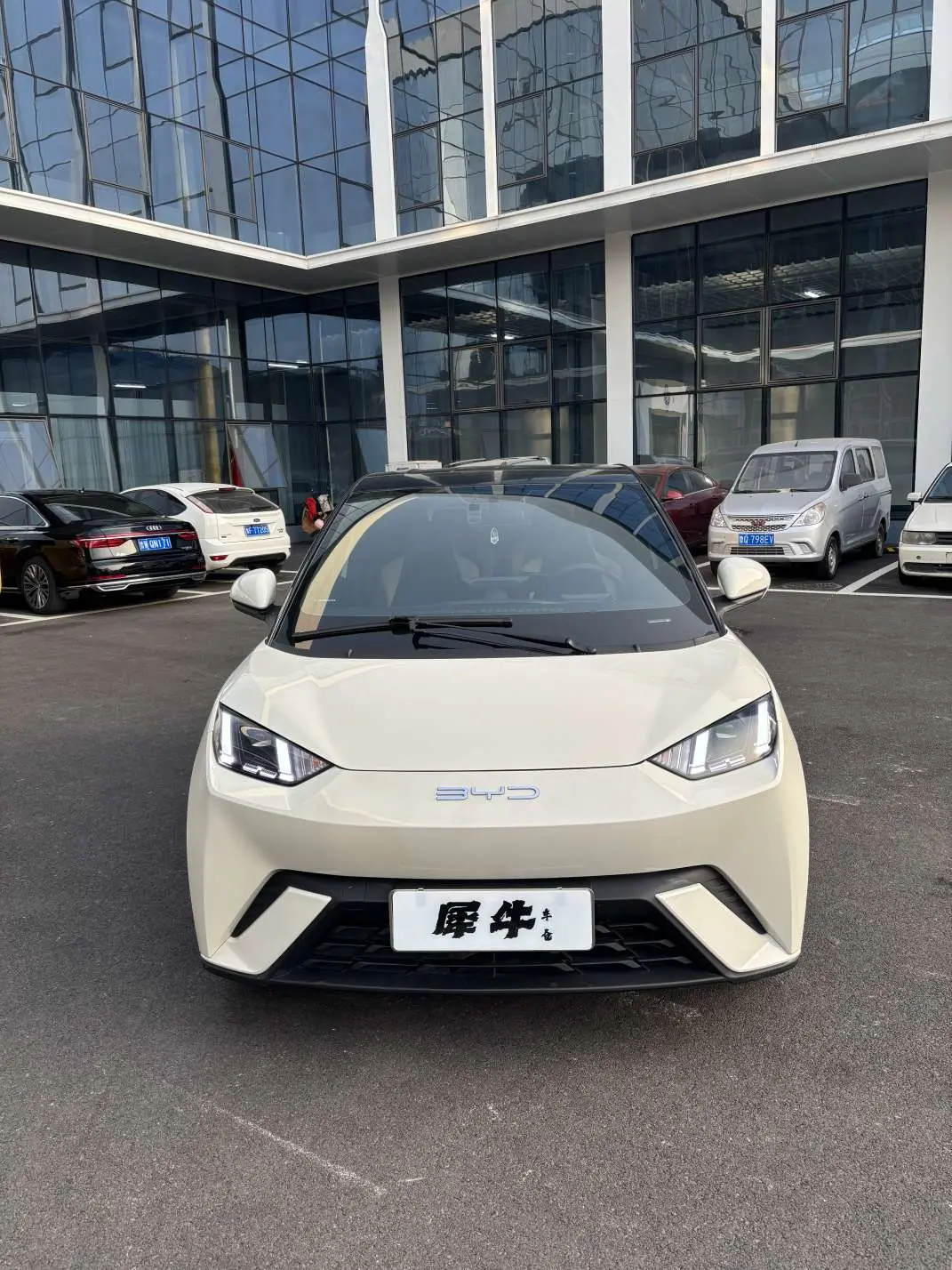 BYD Seagull  из Китая