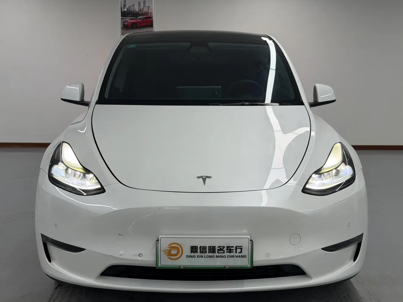 Tesla Model Y  из Китая