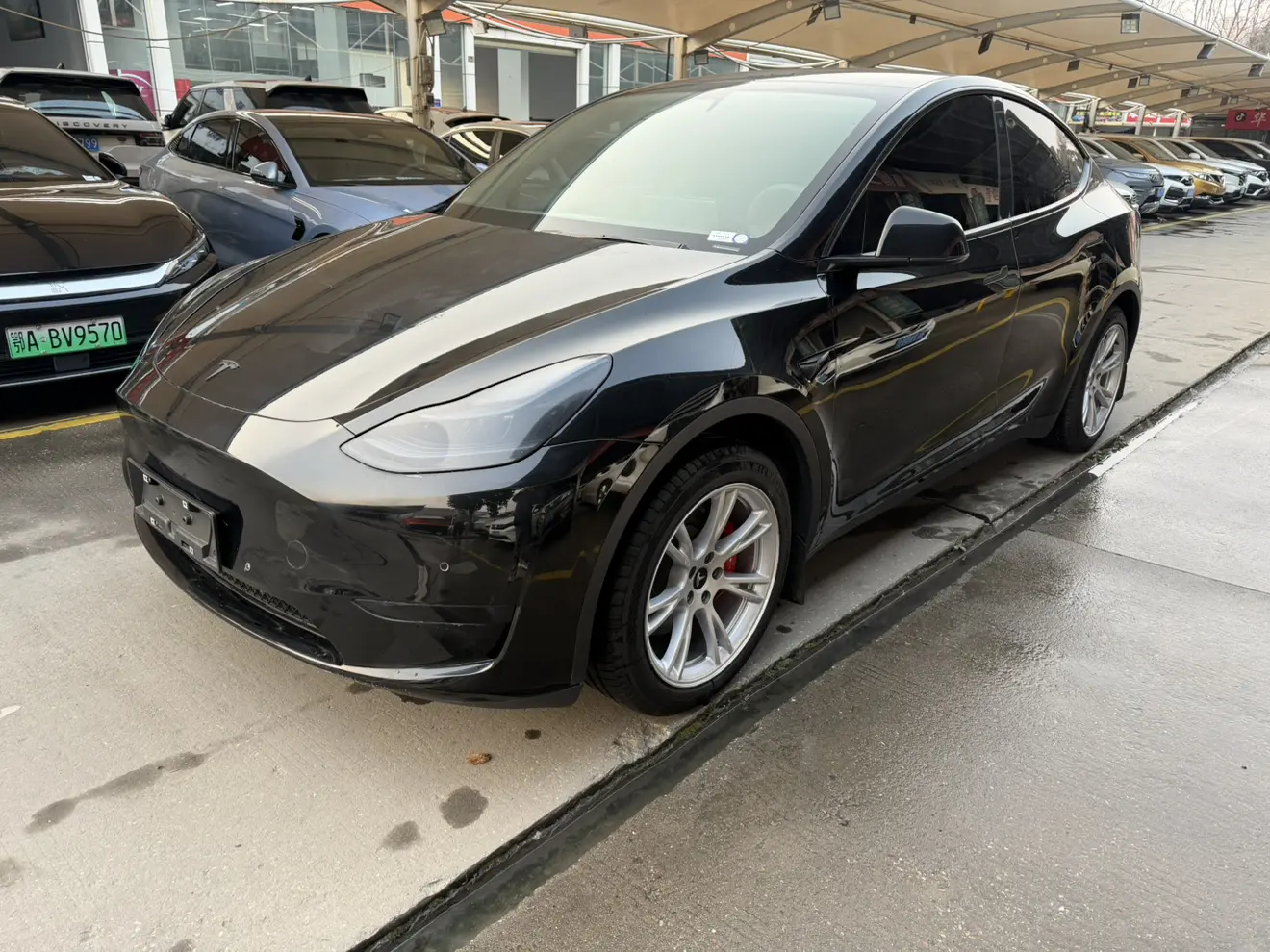 Tesla Model Y  из Китая