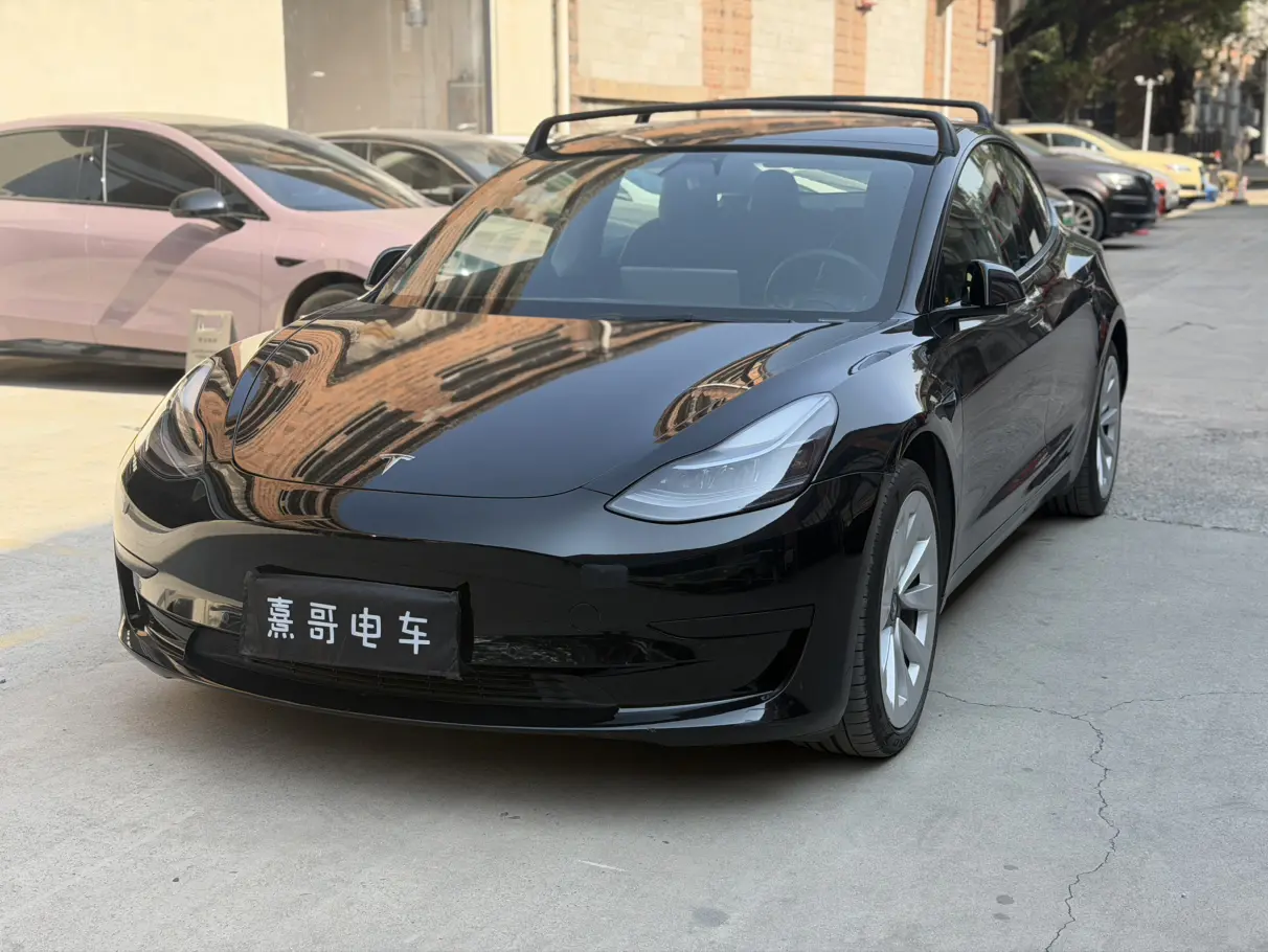 Tesla Model 3  из Китая