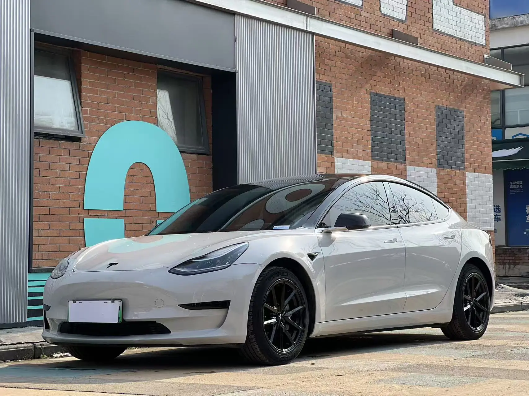 Tesla Model 3  из Китая