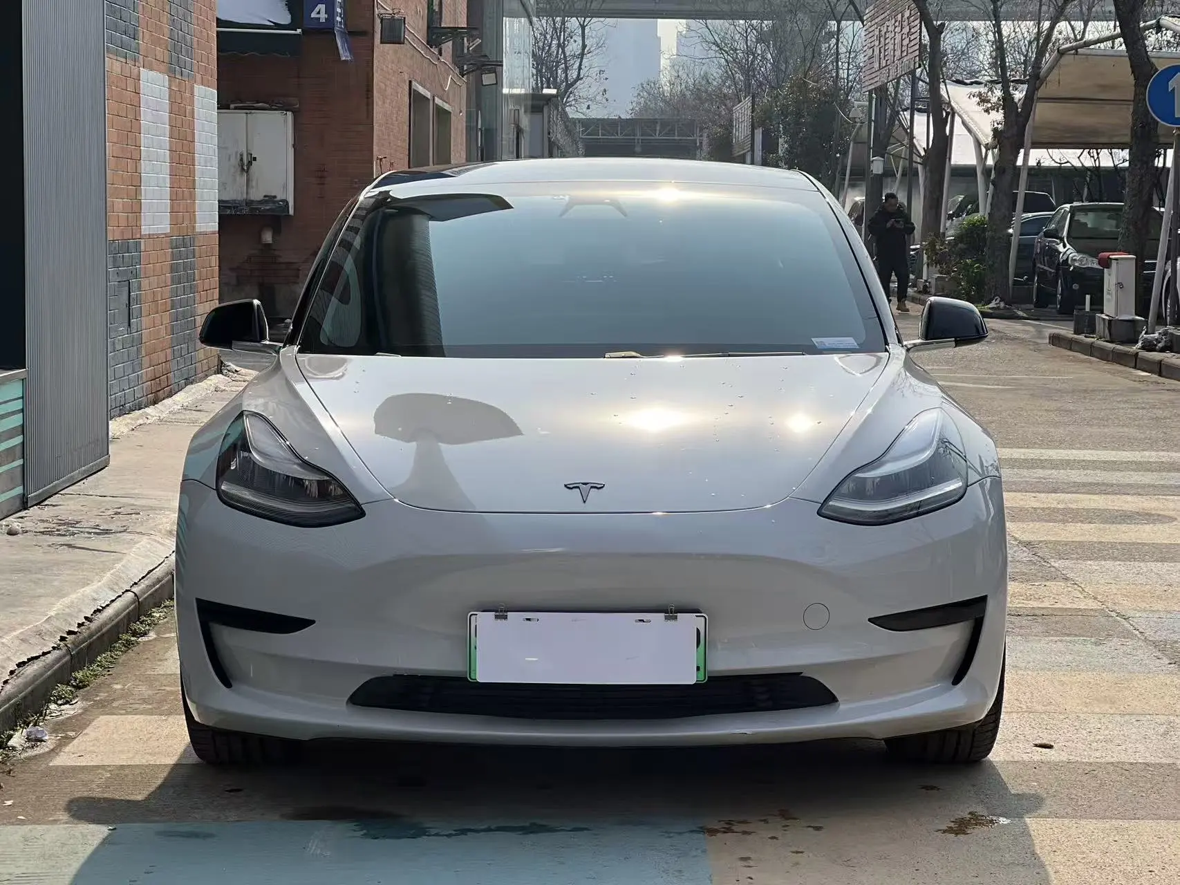 Tesla Model 3  из Китая