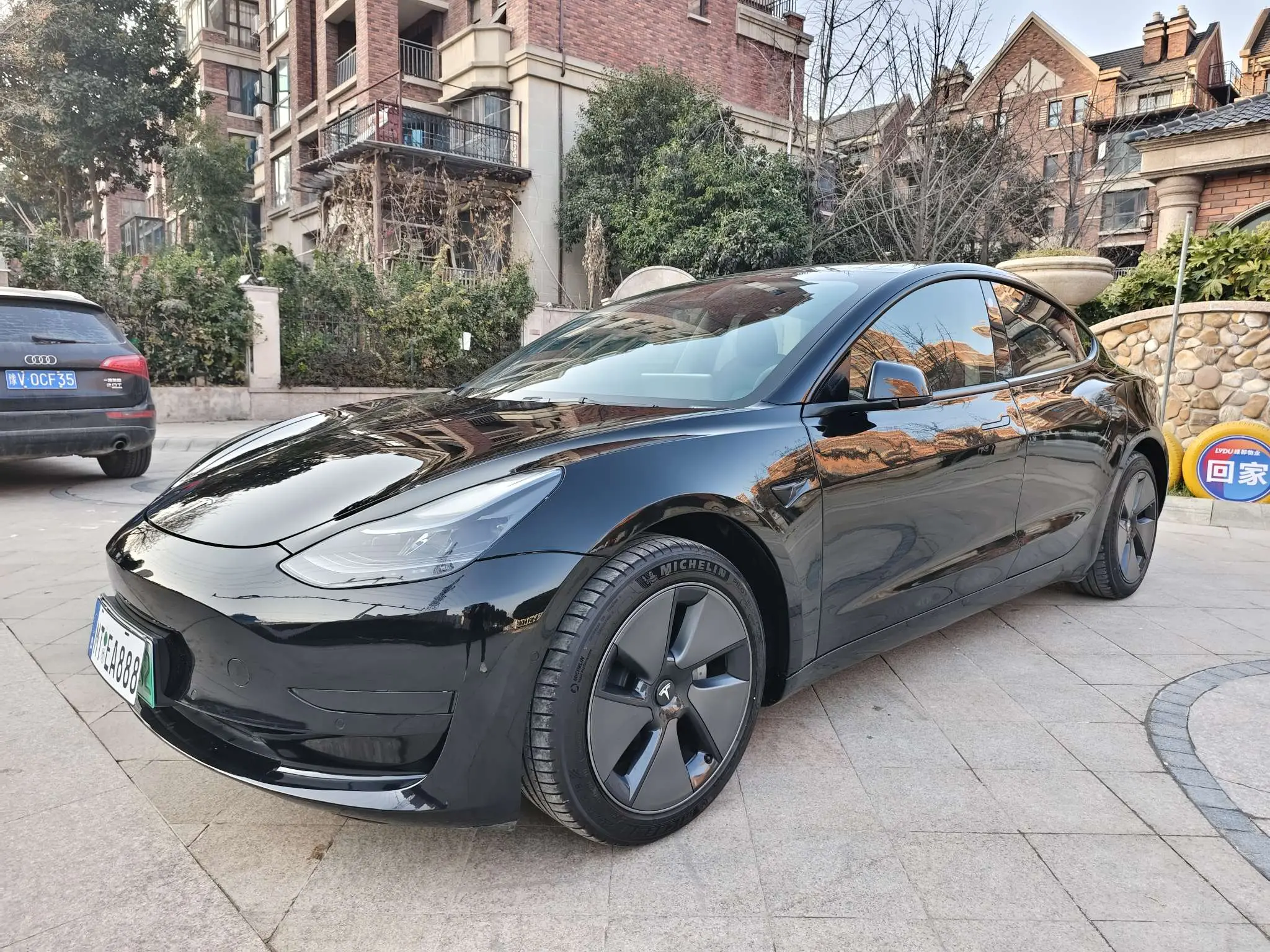Tesla Model 3  из Китая