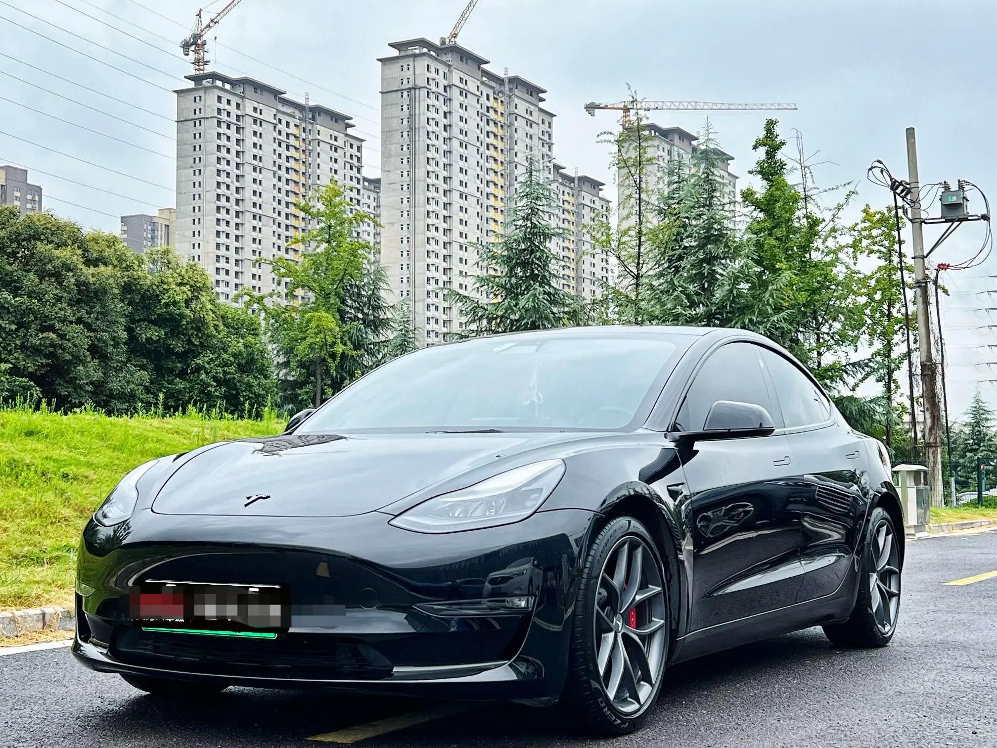 Tesla Model 3  из Китая