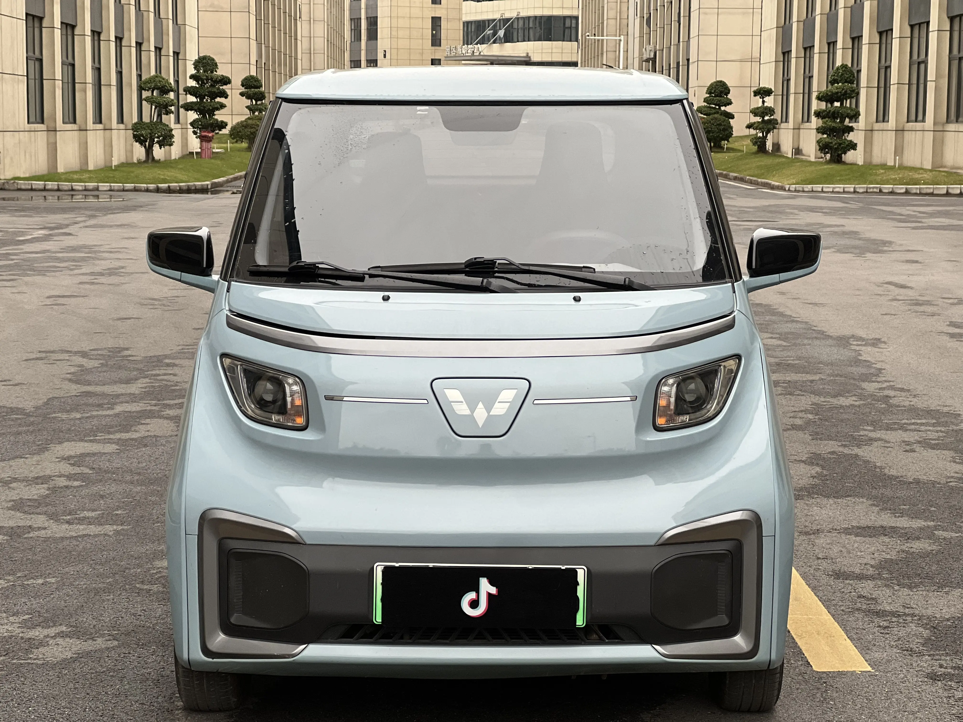 Wuling Nano EV  из Китая
