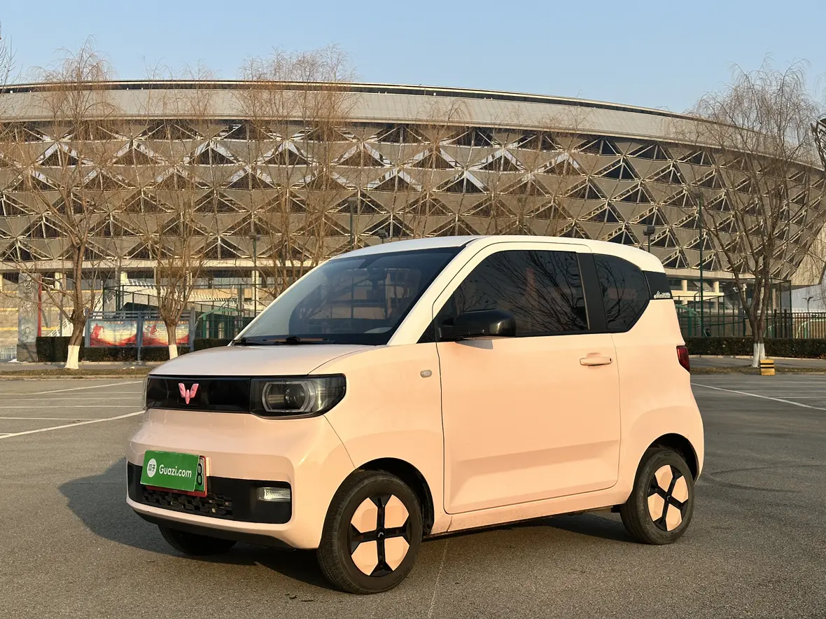 Wuling Hongguang MINIEV  из Китая