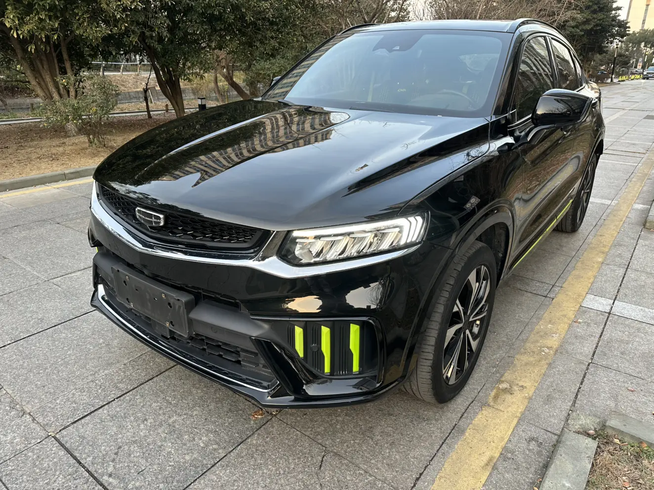 Geely Xingyue S  из Китая