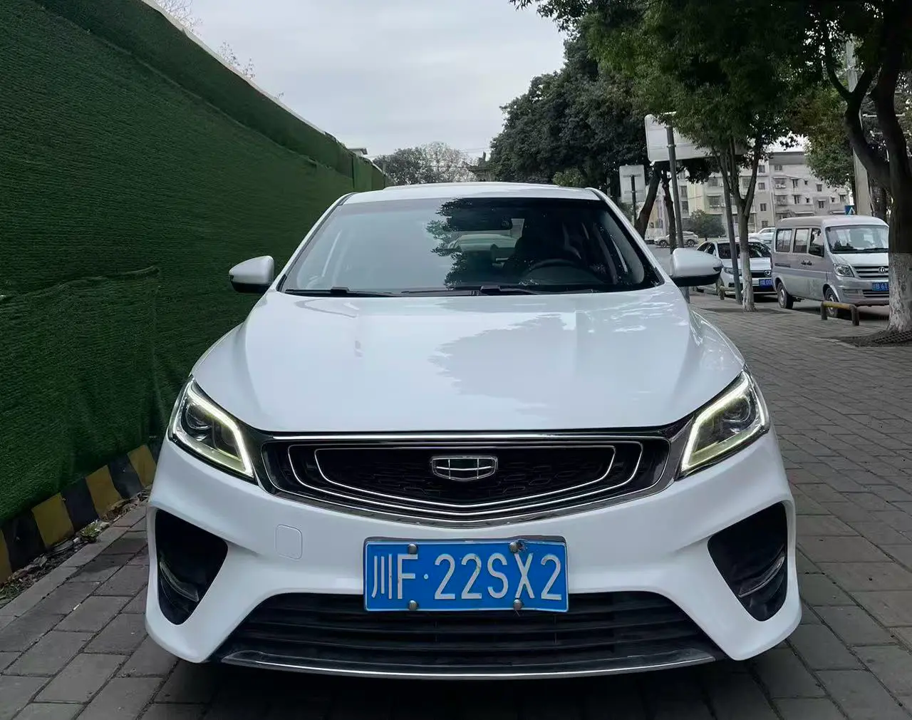 Geely Binrui  из Китая