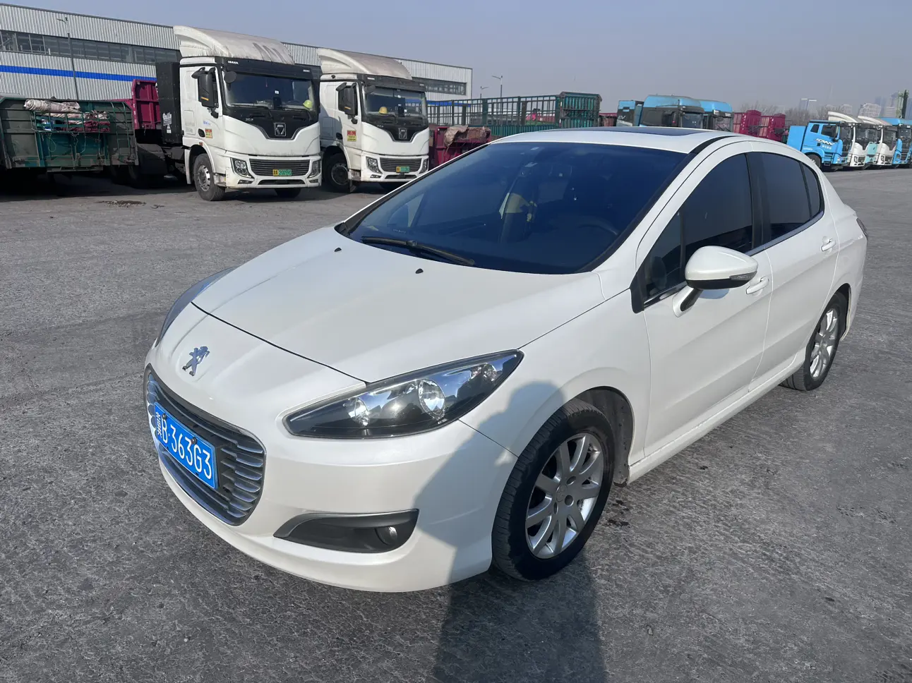 Peugeot 308  из Китая