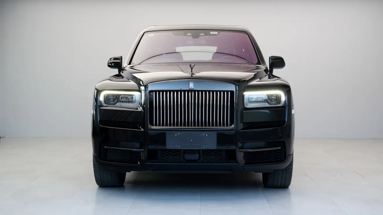 Rolls Royce Cullinan  из Китая