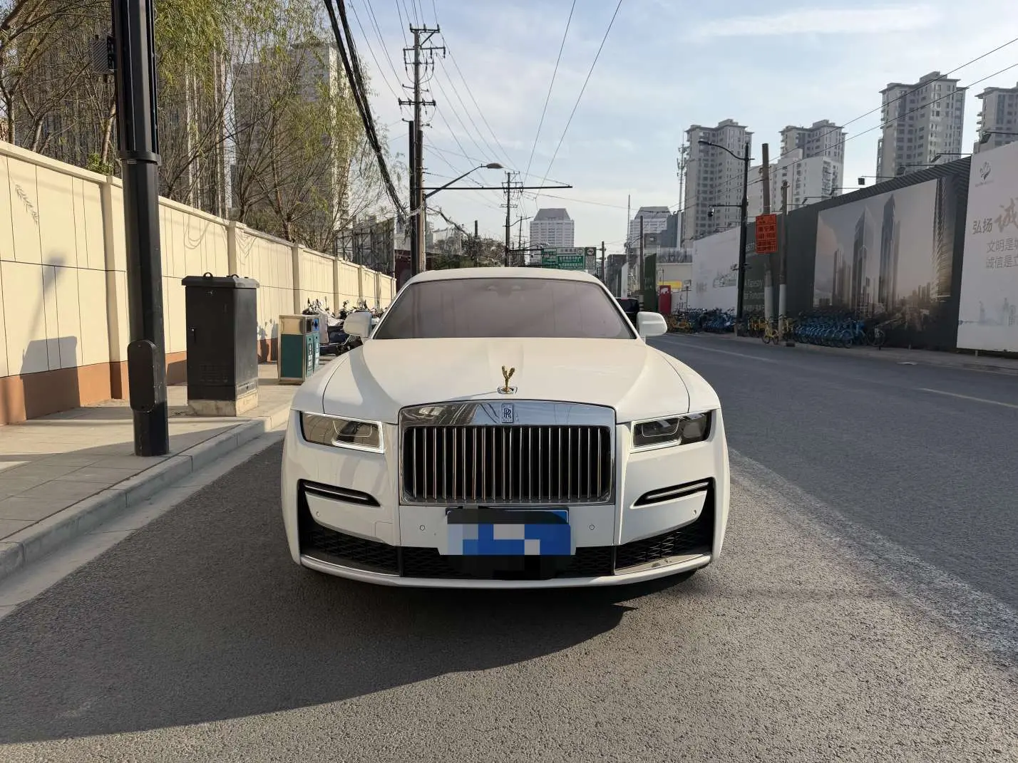 Rolls Royce Ghost  из Китая