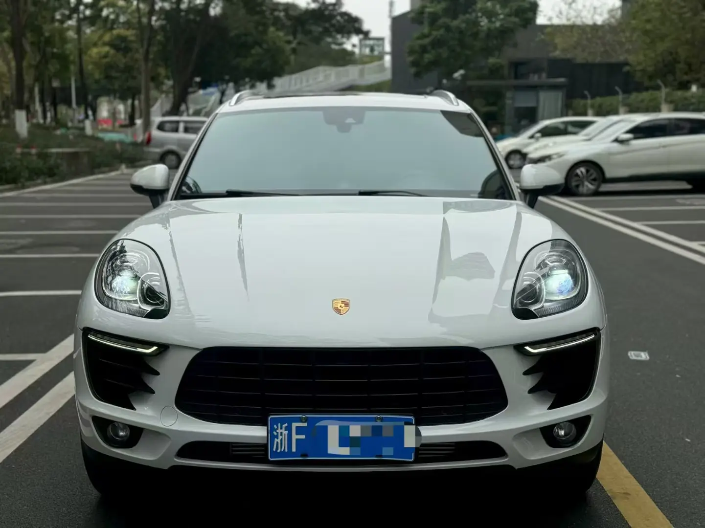 Porsche Macan  из Китая