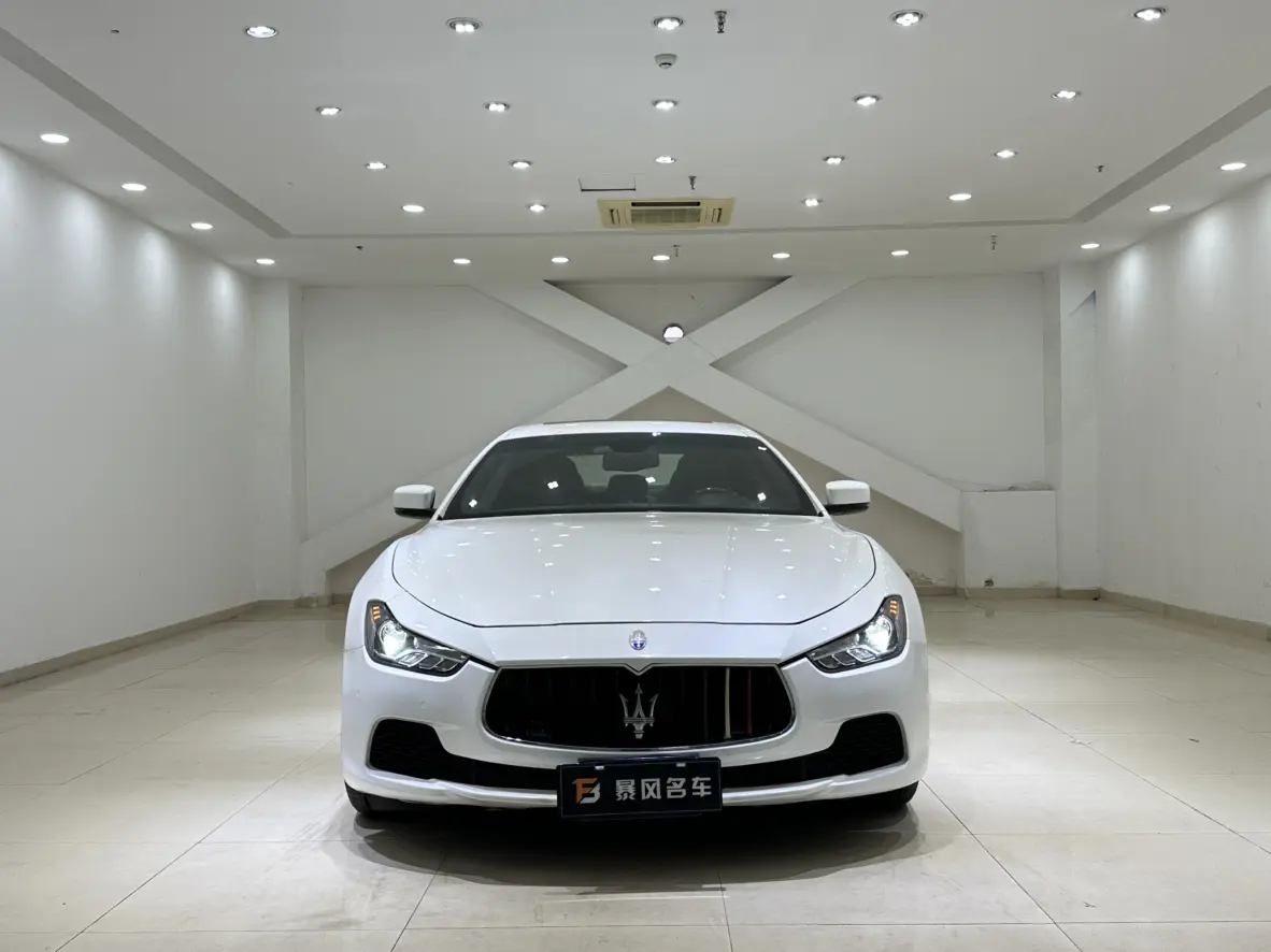 Maserati Ghibli  из Китая