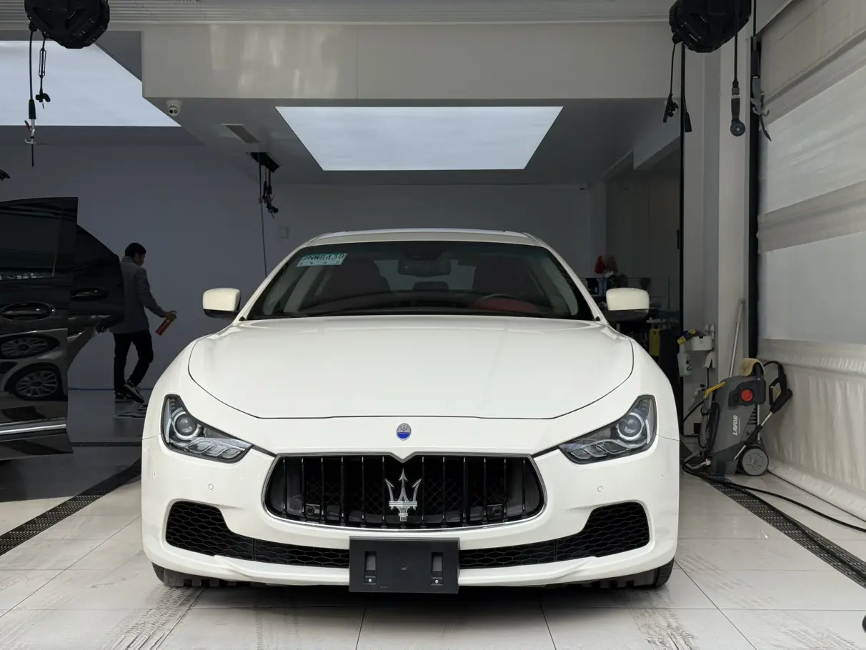 Maserati Ghibli  из Китая