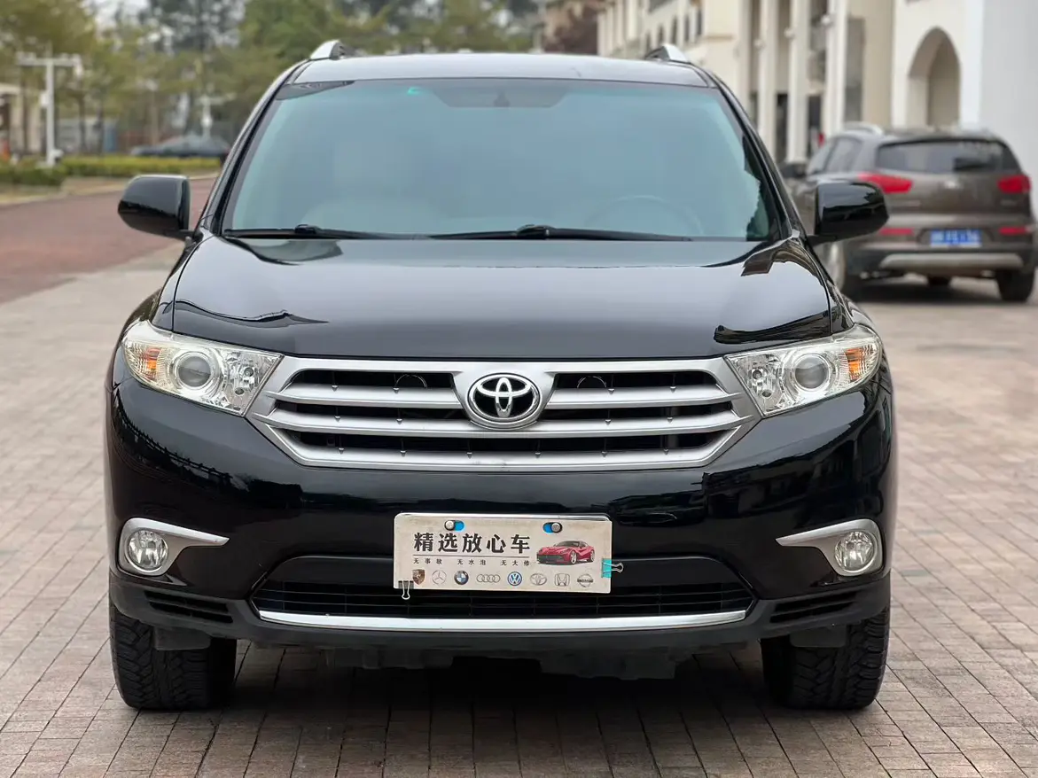Toyota Highlander  из Китая