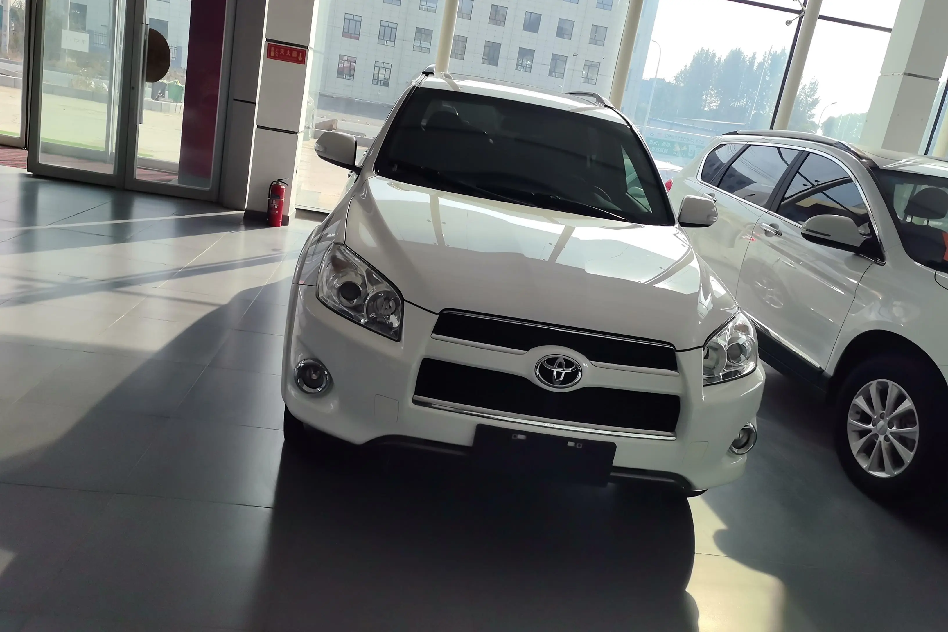 Toyota RAV4  из Китая