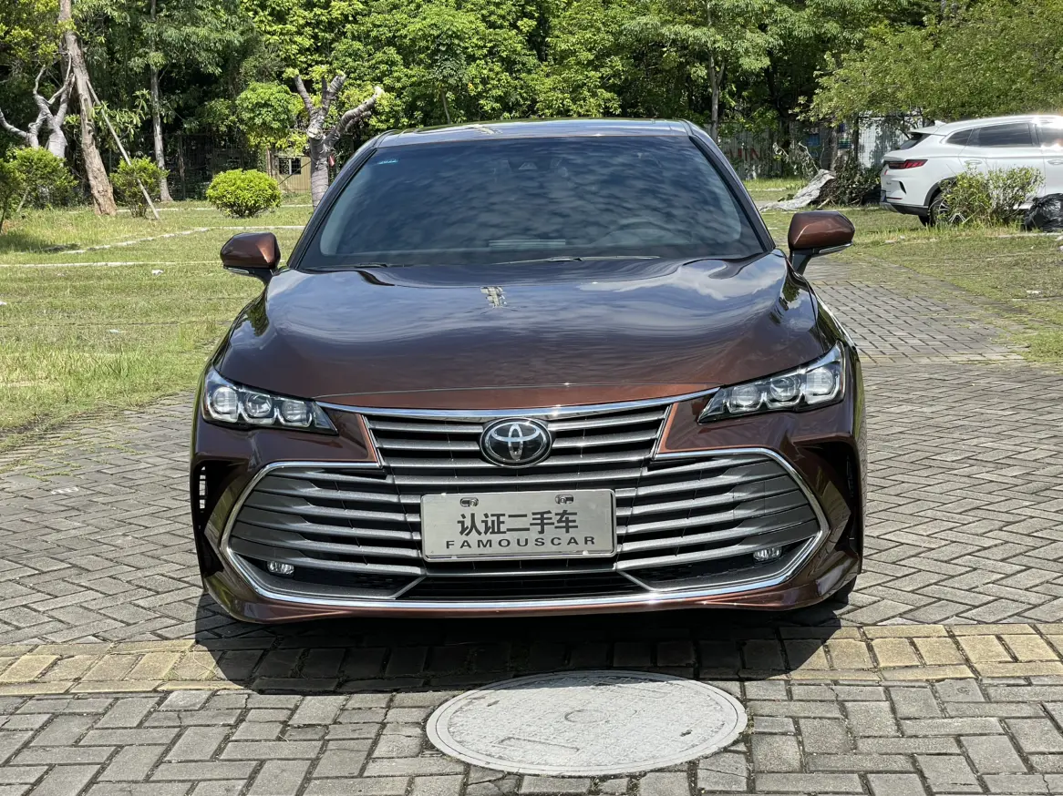 Toyota Avalon (Asian dragon)  из Китая