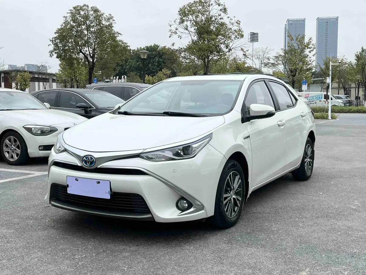 Toyota Levin (Lei Ling)  из Китая