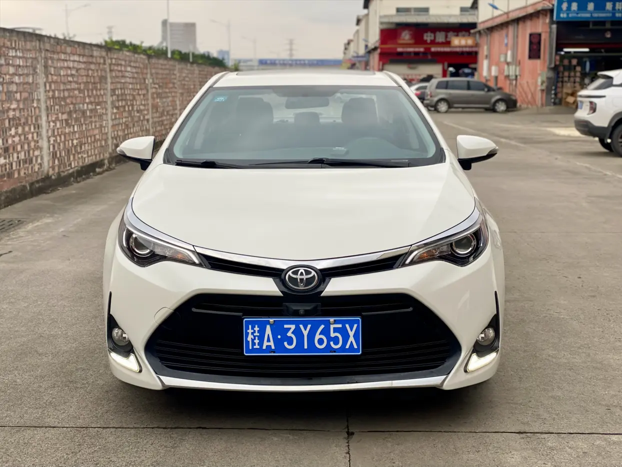 Toyota Levin (Lei Ling)  из Китая