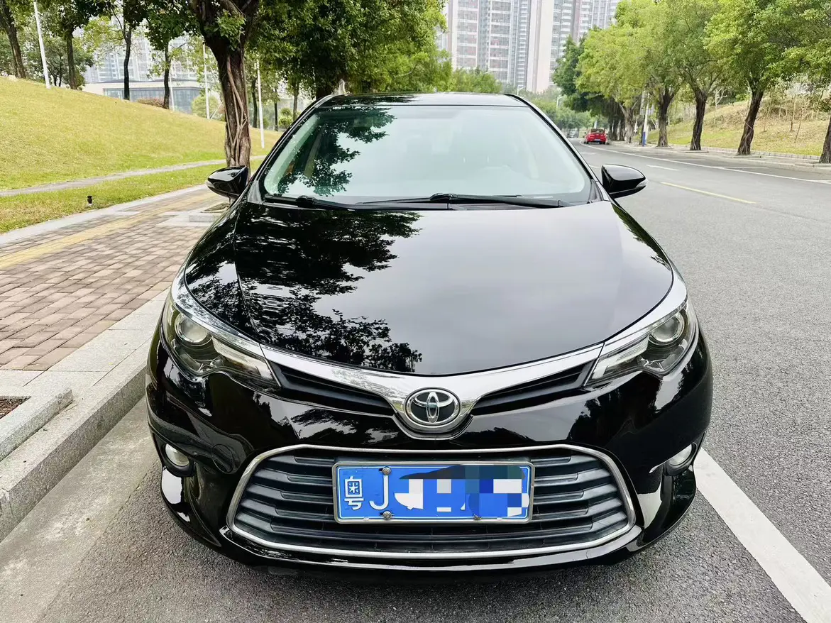 Toyota Levin (Lei Ling)  из Китая