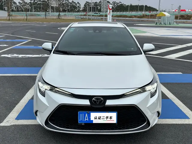 Toyota Levin (Lei Ling)  из Китая