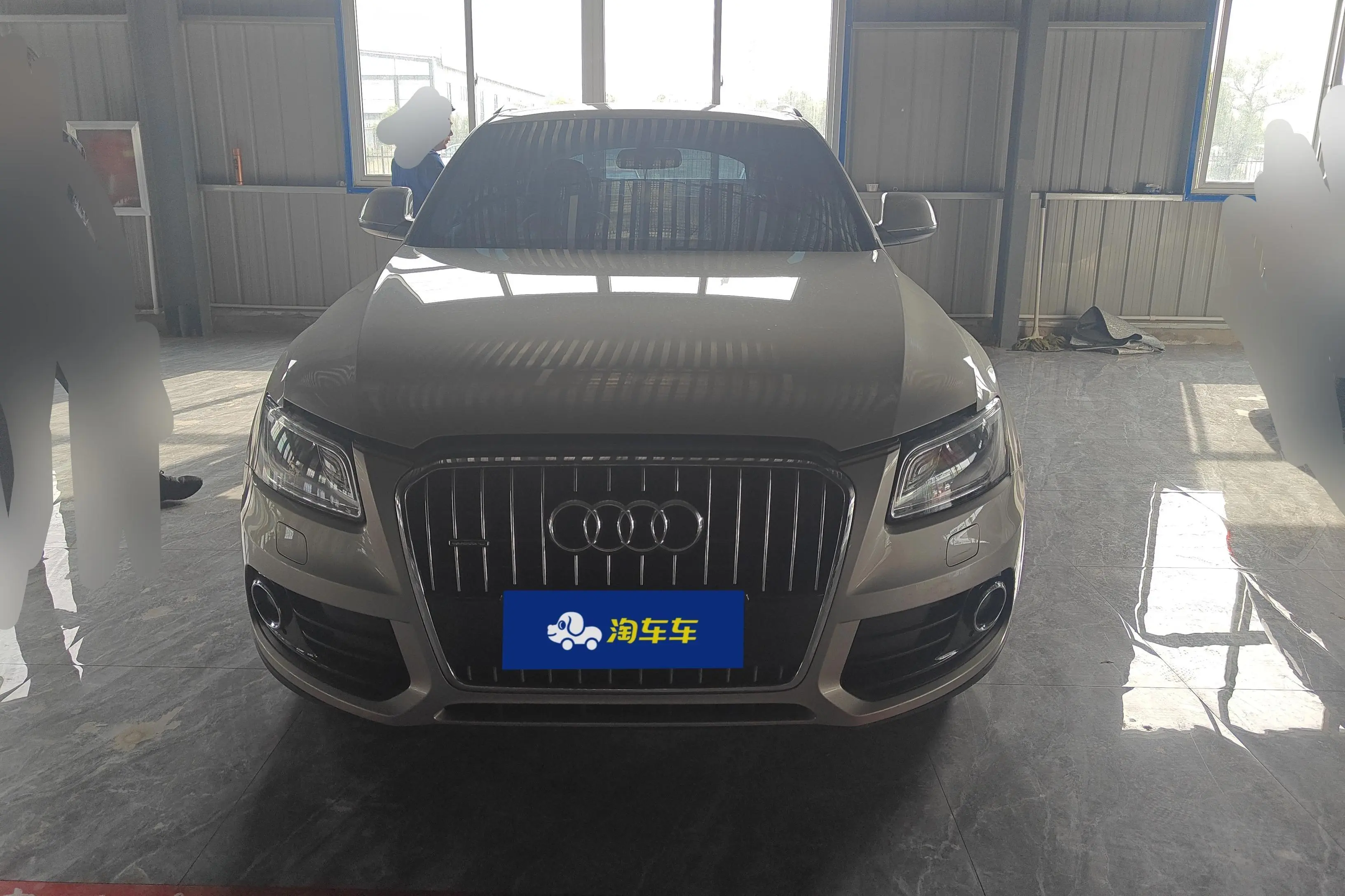 Audi Q5  из Китая