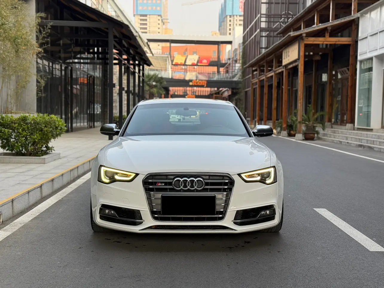 Audi S5  из Китая