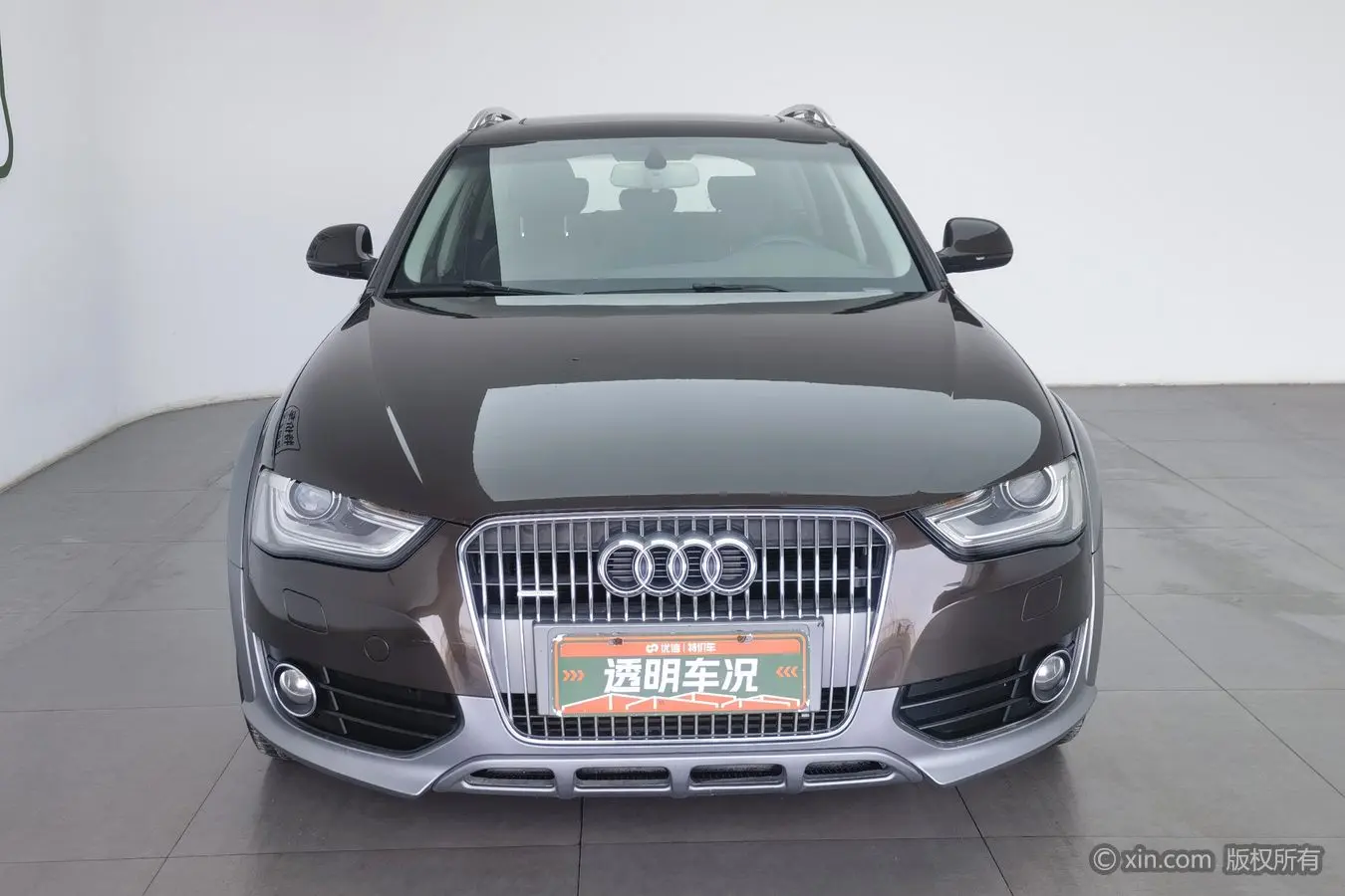 Audi A4  из Китая