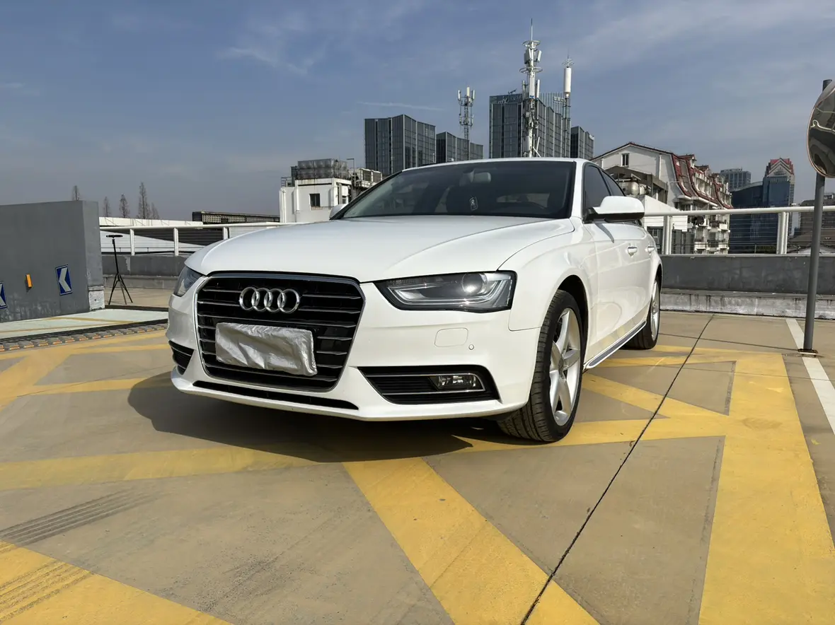 Audi A4L  из Китая