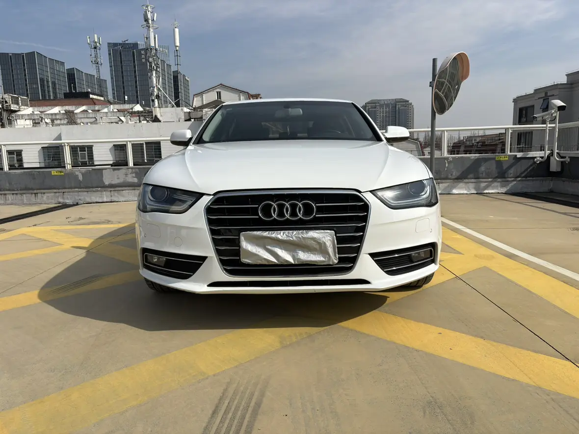 Audi A4L  из Китая