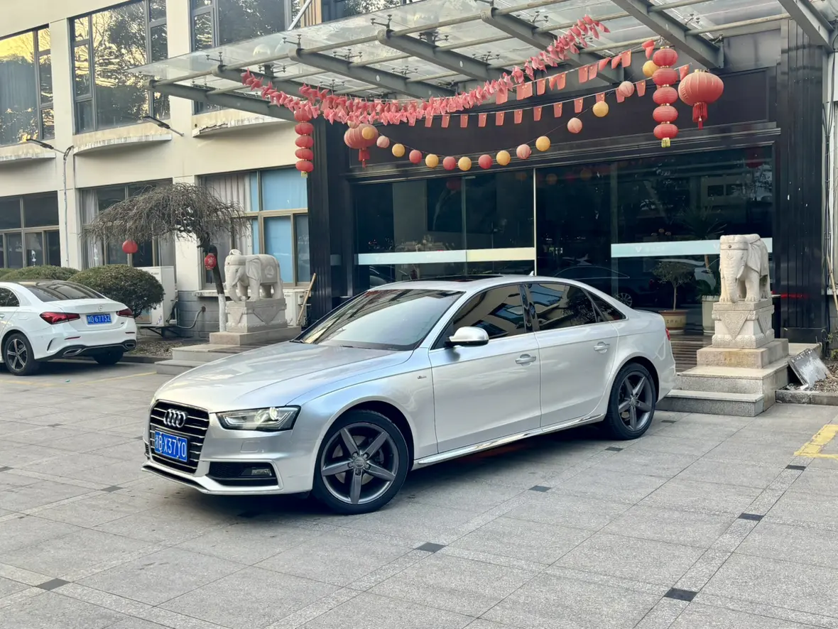 Audi A4L  из Китая